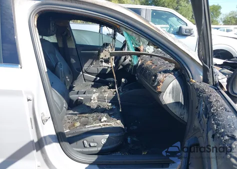 2015 Audi A3 1.8T Premium z USA, uszkodzony, nr VIN WAUCCGFF6F1049308